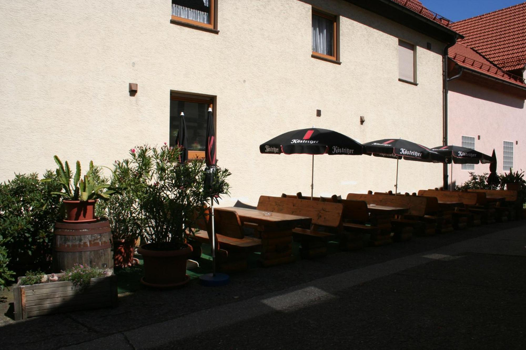 Gasthaus&Hotel Zur Linde Hermsdorf  Exterior foto