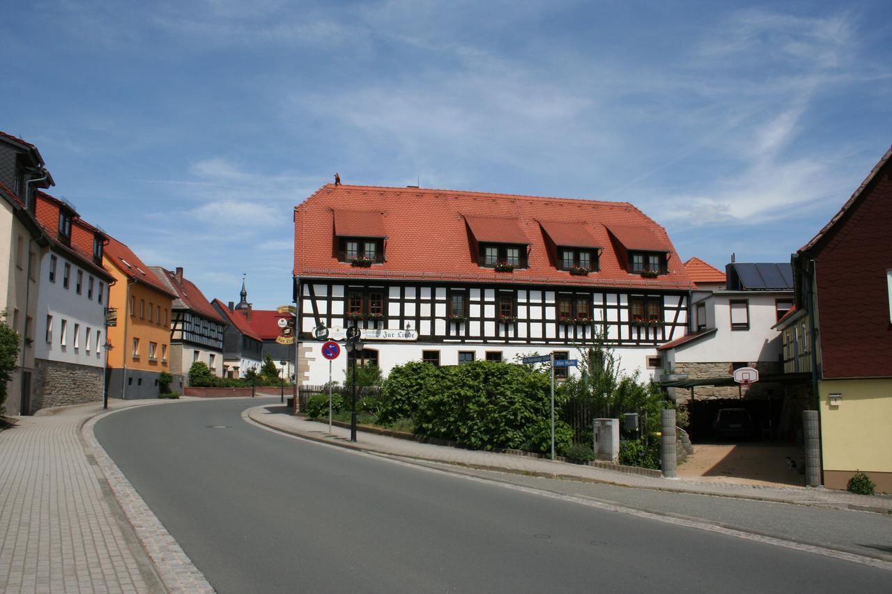 Gasthaus&Hotel Zur Linde Hermsdorf  Exterior foto